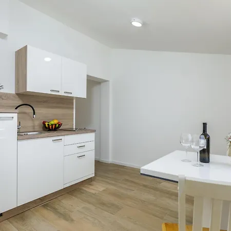 아파트 Sea La Vie *