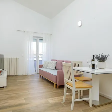 Sea La Vie 아파트 파자나