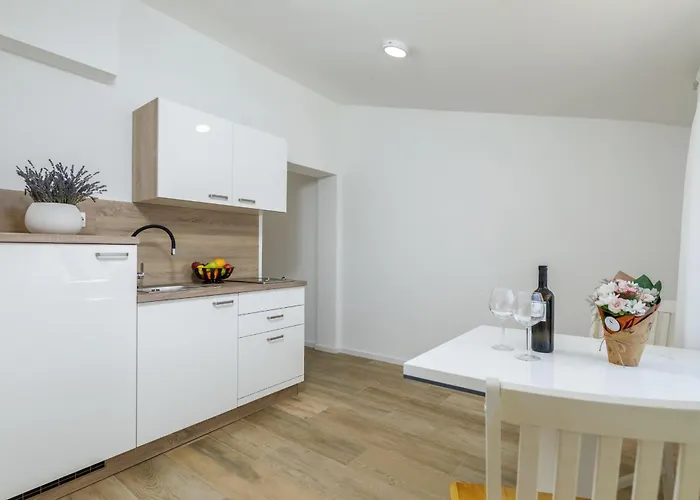 아파트 Sea La Vie *